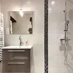 Дом отдыха De 150m2, 4 Ch, 4 Sdb, Wifi, Patio, Vallee De La Jordanne *