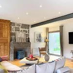 De 150m2, 4 Ch, 4 Sdb, Wifi, Patio, Vallee De La Jordanne Дом отдыха