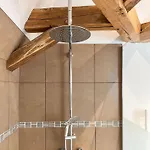 De 150m2, 4 Ch, 4 Sdb, Wifi, Patio, Vallee De La Jordanne *