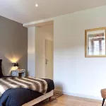 De 150m2, 4 Ch, 4 Sdb, Wifi, Patio, Vallee De La Jordanne * Velzic