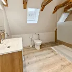 De 150m2, 4 Ch, 4 Sdb, Wifi, Patio, Vallee De La Jordanne *