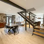 De 150m2, 4 Ch, 4 Sdb, Wifi, Patio, Vallee De La Jordanne