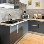 De 150m2, 4 Ch, 4 Sdb, Wifi, Patio, Vallee De La Jordanne Дом отдыха Velzic
