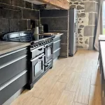 De 150m2, 4 Ch, 4 Sdb, Wifi, Patio, Vallee De La Jordanne * Velzic