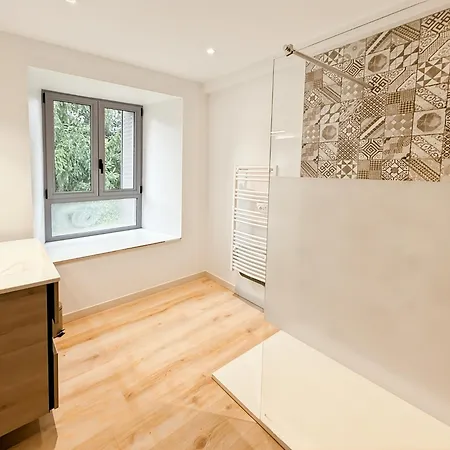 Semesterbostad De 150m2, 4 Ch, 4 Sdb, Wifi, Patio, Vallee De La Jordanne Velzic