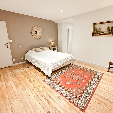 Semesterbostad De 150m2, 4 Ch, 4 Sdb, Wifi, Patio, Vallee De La Jordanne