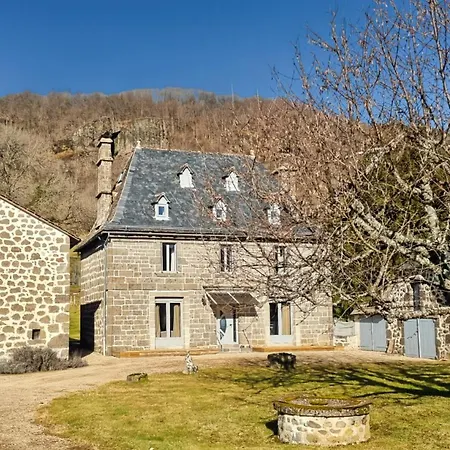 De 150m2, 4 Ch, 4 Sdb, Wifi, Patio, Vallee De La Jordanne Semesterbostad