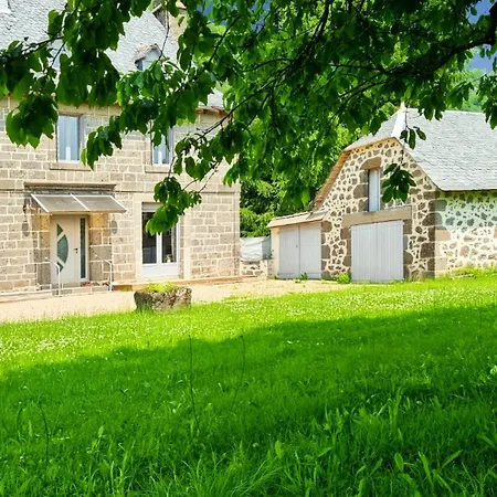 De 150m2, 4 Ch, 4 Sdb, Wifi, Patio, Vallee De La Jordanne * Velzic