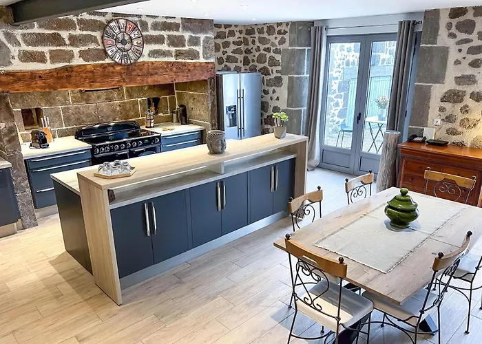 Holiday home De 150m2, 4 Ch, 4 Sdb, Wifi, Patio, Vallee De La Jordanne *