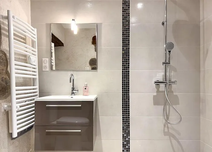 Holiday home De 150m2, 4 Ch, 4 Sdb, Wifi, Patio, Vallee De La Jordanne *