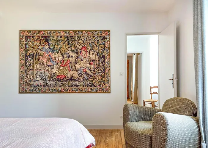 De 150m2, 4 Ch, 4 Sdb, Wifi, Patio, Vallee De La Jordanne Holiday home Velzic