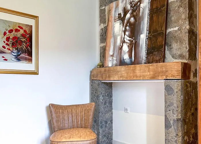 De 150m2, 4 Ch, 4 Sdb, Wifi, Patio, Vallee De La Jordanne