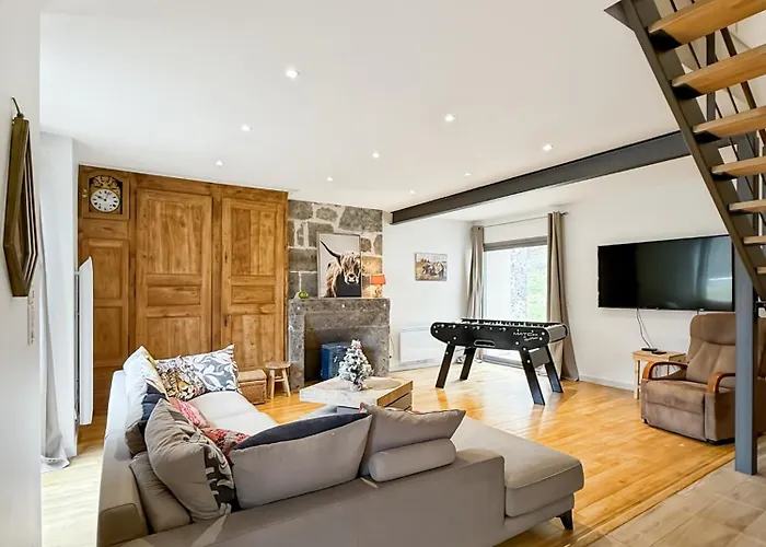 Holiday home De 150m2, 4 Ch, 4 Sdb, Wifi, Patio, Vallee De La Jordanne