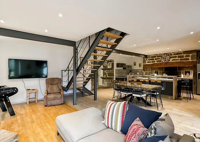 De 150m2, 4 Ch, 4 Sdb, Wifi, Patio, Vallee De La Jordanne