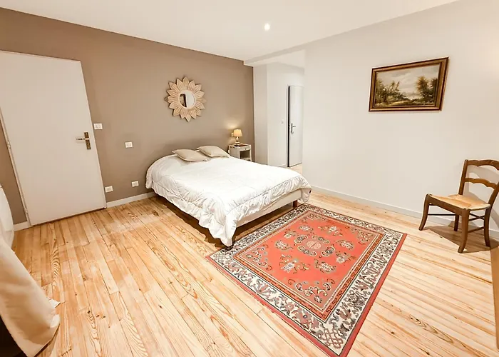 Holiday home De 150m2, 4 Ch, 4 Sdb, Wifi, Patio, Vallee De La Jordanne