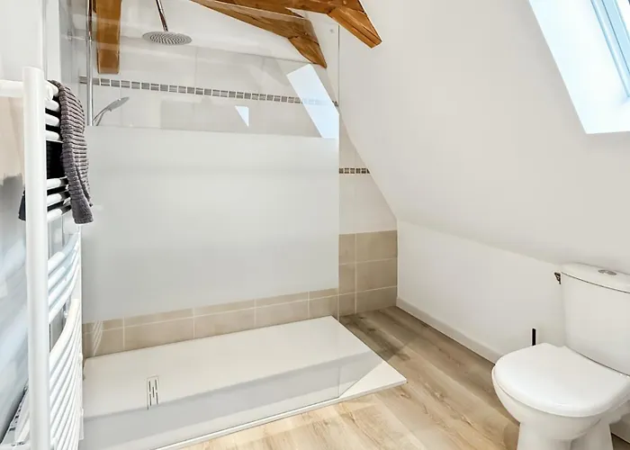 De 150m2, 4 Ch, 4 Sdb, Wifi, Patio, Vallee De La Jordanne *