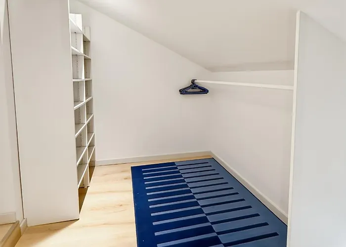 De 150m2, 4 Ch, 4 Sdb, Wifi, Patio, Vallee De La Jordanne