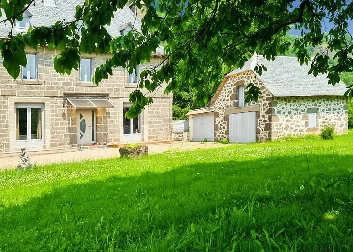 De 150m2, 4 Ch, 4 Sdb, Wifi, Patio, Vallee De La Jordanne * Velzic